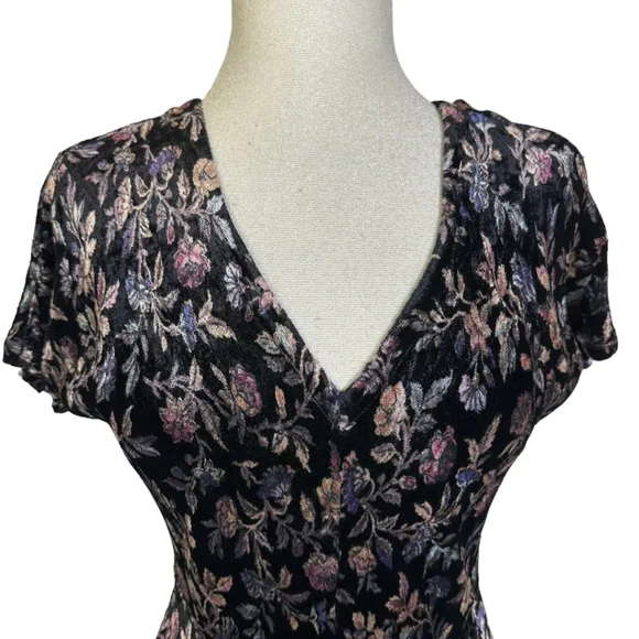 Nostalgia velvet dress - Picture 2 of 2